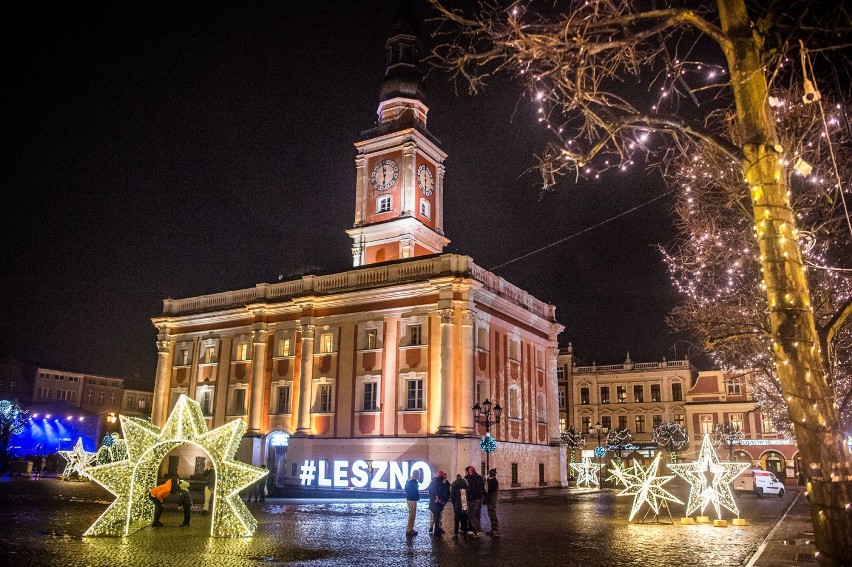 Świąteczne iluminacje w Lesznie