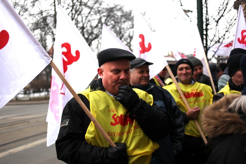 Protest związkowców PKP Cargo w Krakowie