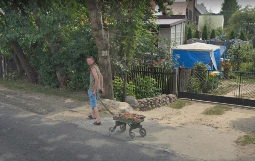 Mieszkańcy gminy Wierzchlas na zdjęciach Google Street View. Najlepsze ujęcia