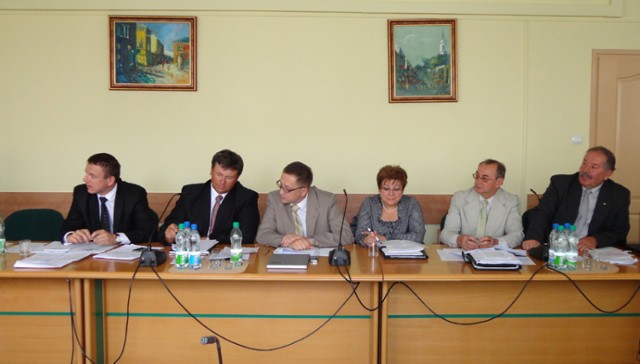 Zbigniew Duda (drugi od lewej) jest nowym przewodniczącym klubu.