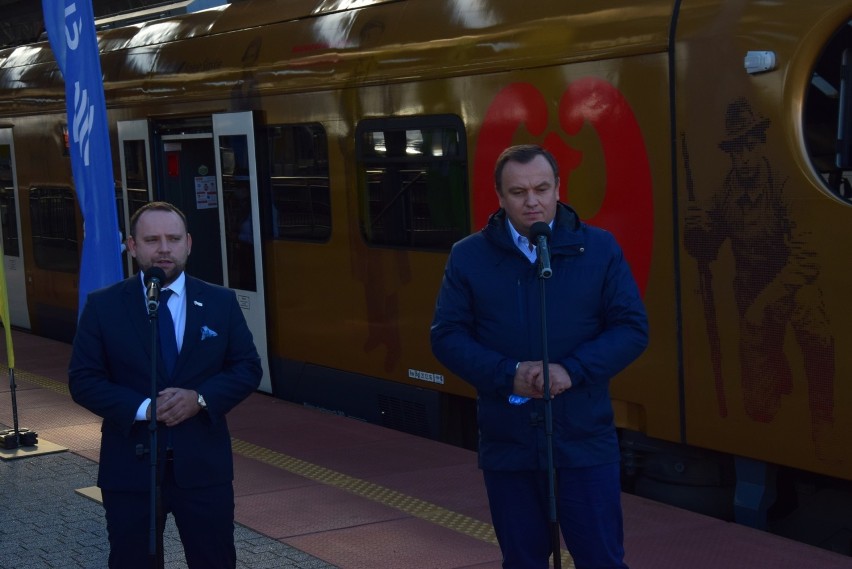 Bilet kolejowy w Kolejach Sląskich można już kupić płacąc...