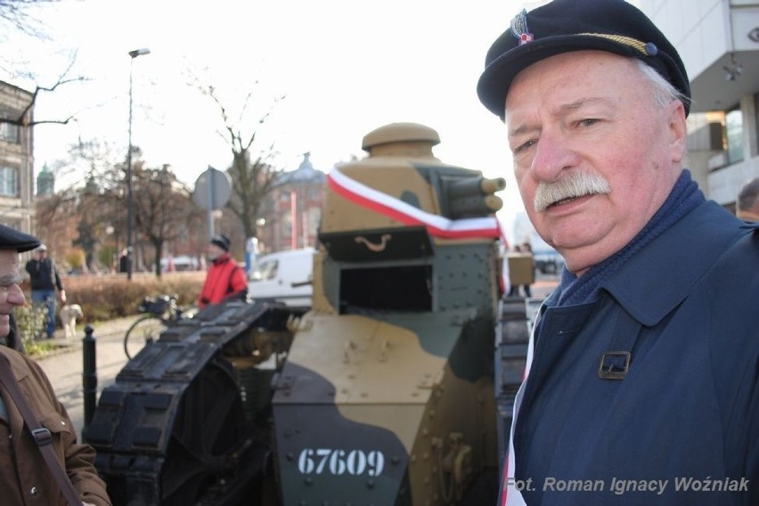 Koło odnowionego czołgu. Foto. R.Woźniak