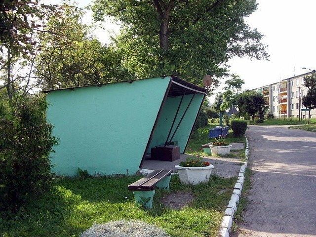 Po obecności autobusów w Sokolnikach Wielkich pozostał tylko przystanek. Czy komunikacja w gminie Kaźmierz od września faktycznie ulegnie poprawie?