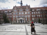 Pruszcz Gdański. Stypendia Pomostowe dla tegorocznych maturzystów. Poszedłeś na studia możesz otrzymać dodatkowe pieniądze