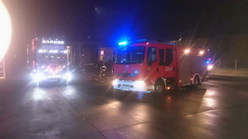 Pożar w IKEI w Katowicach. Zapaliła się instalacja w magazynie [ZDJĘCIA] 
