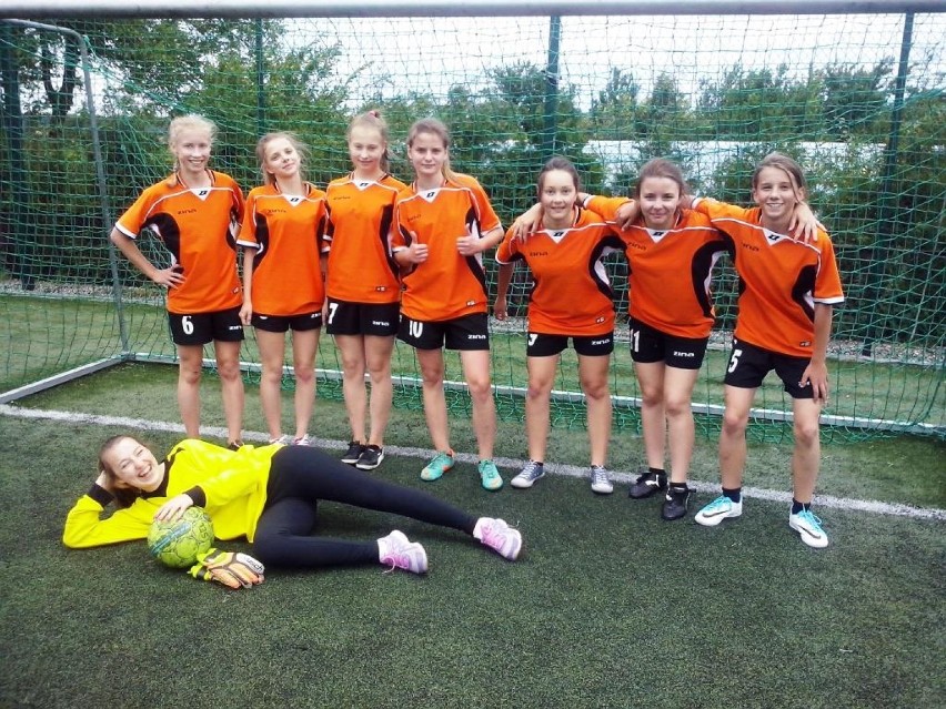 Mistrzostwa Powiatu w Piłce Nożnej Dziewcząt w Blizanowie