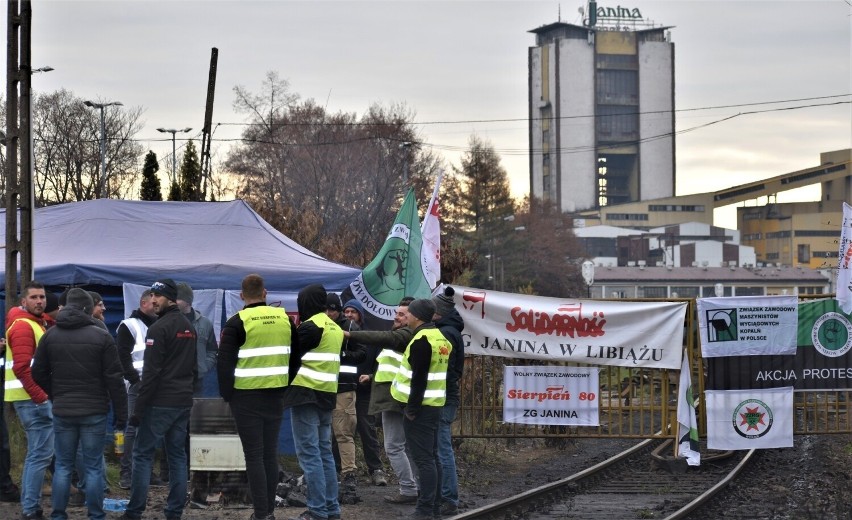Koniec protestu górników ZG Janina w Libiążu. Postulaty...
