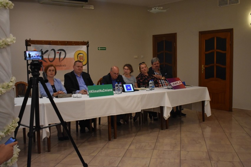 Debata kandydatów do Sejmu w hotelu Victoria w Olkuszu