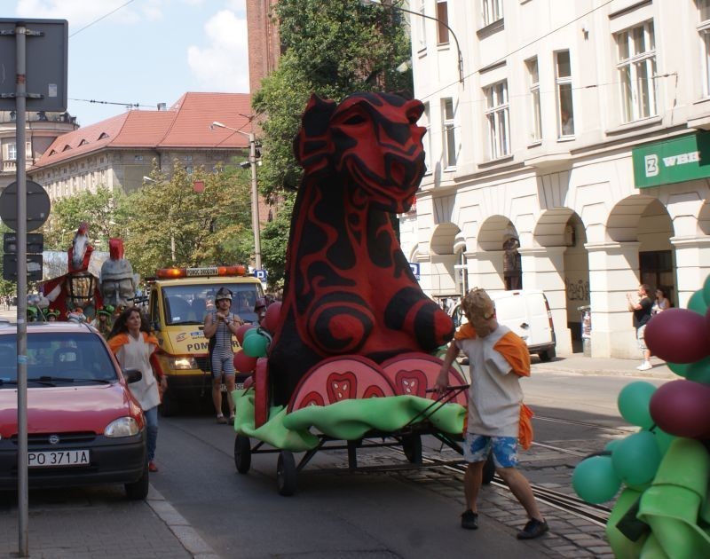 Wielka parada imieninowa na ulicach Poznania [ZDJĘCIA, WIDEO]