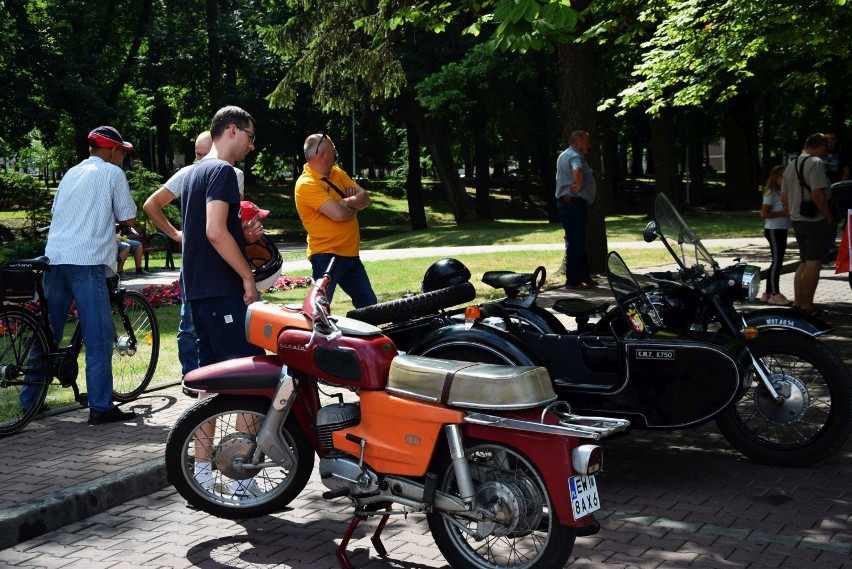 Uczestnicy zlotu motocyklowego odwiedzili Wieluń [ZDJĘCIA, WIDEO]