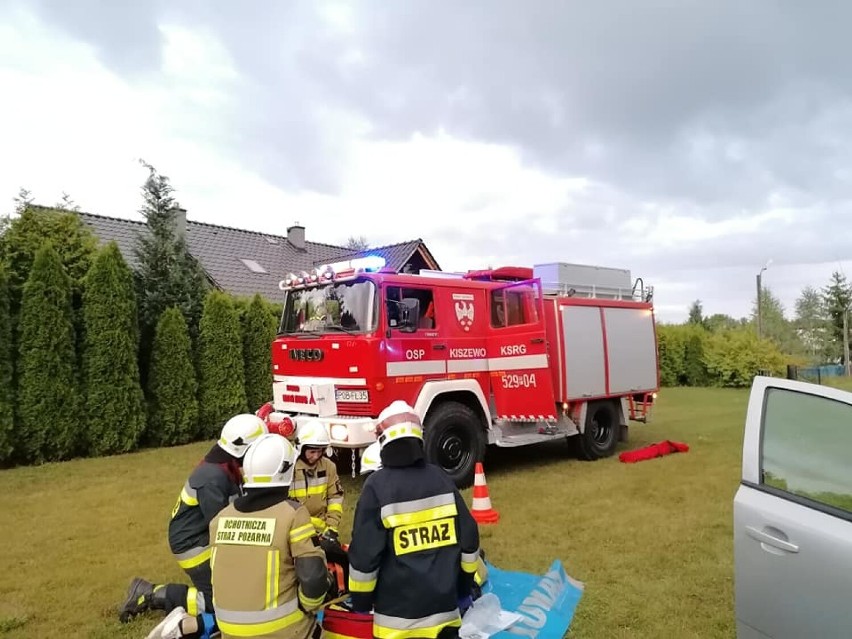Druhowie z Ochotniczej Straży Pożarnej w Kiszewie zostali wezwani do służby [ZDJĘCIA]