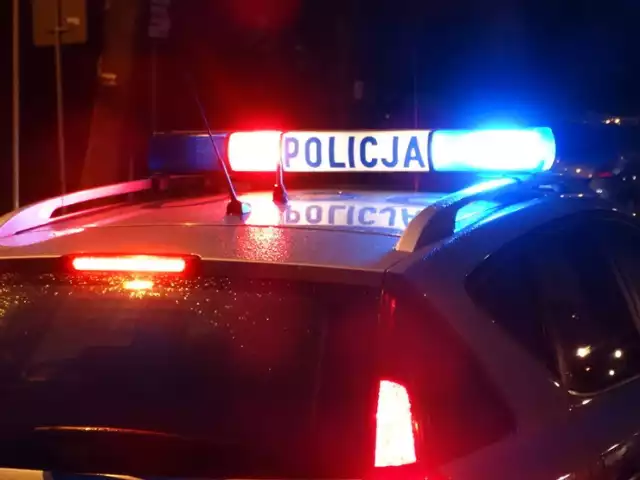 Policja ustaliła, że samochód, który potrącił rowerzystę, należy do 19-latka.