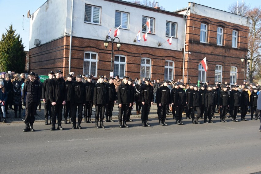 Zbąszyń. 103. rocznica odzyskania niepodległości przez...