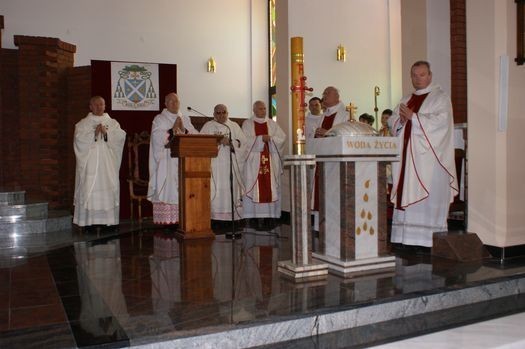 Parafia na Dybowie w Kutnie obchodziła dwa jubileusze
