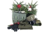 Wojsko sprzedaje wyjątkowe zestawy świąteczne na zimę. W pakiecie można kupić czapkę z orzełkiem i żołnierskie rękawiczki. Zainteresowani?