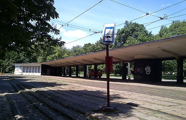Krańcówka tramwajowa przy ul. Północnej w parku Staromiejskim