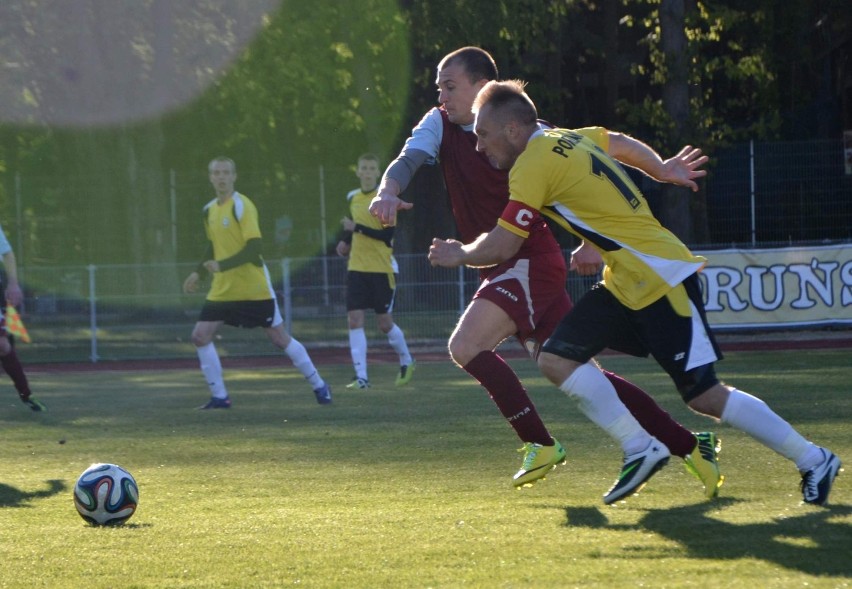 IV liga. Pomezania Malbork - GKS Przodkowo 1:4 (0:2)