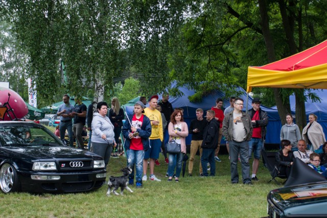 Już po raz drugi odbył się w sobotę, 17 czerwca, zlot aut tuningowych w Rawie Mazowieckiej. Nad zalewem Tatar pojawiło się około 200  specjalnych, wyselekcjonowanych samochodów. Wśród nich pojawiły się także klasyki.