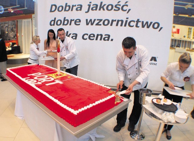 Urodzinowy tort Portu Łódź ważył aż 160 kg.