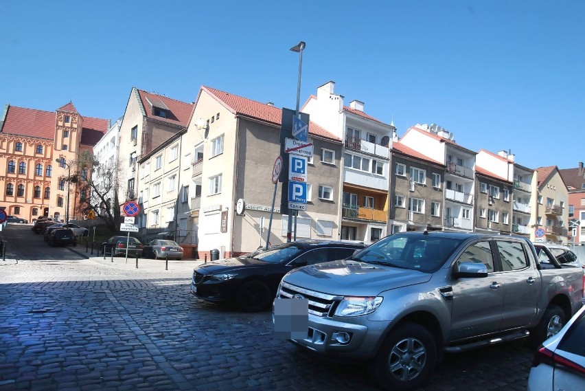 Płatne parkowanie na Podzamczu w Szczecinie. Będzie dłuższe i... droższe 