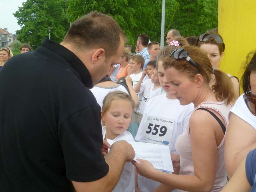 Chodzież: Bieg Grzymalitów 2013. Wystartowało 1200 osób [ZDJĘCIA]