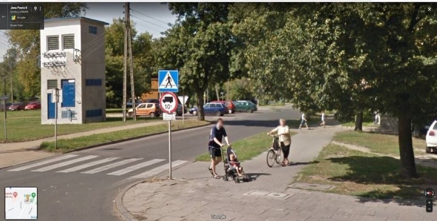 Mieszkańcy osiedla Kostka w Łowiczu w obiektywie kamer Google Street View