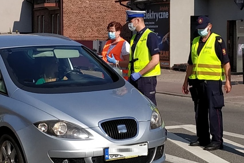 Policjanci promowali bezpieczeństwo na przejazdach kolejowych