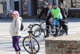 Bike Day na kieleckim rynku. Tłumy miłośników rowerów spotkały się w Kielcach (WIDEO, zdjęcia)