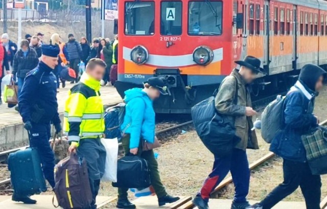 O relokacji uchodźców do innych państw decydują umowy na szczeblu rządowym