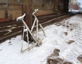 Zniszczyli ghost bike'a przy Legnickiej [zdjęcia]
