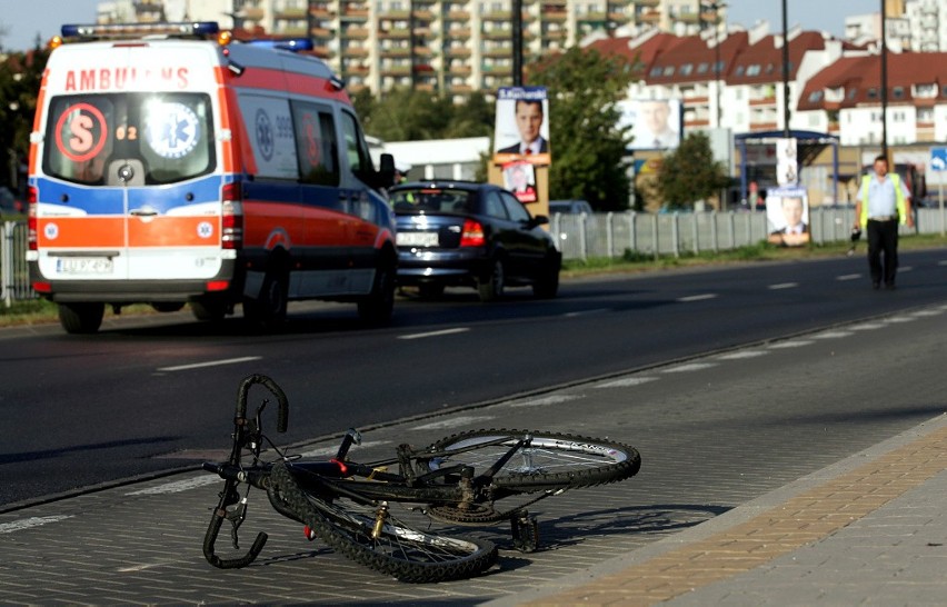 Ul. Jana Pawła: 23-letni rowerzysta zginął w wypadku (ZDJĘCIA)