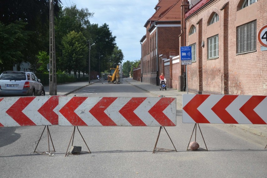 Uwaga! Jagiellońska częściowo zamknięta dla ruchu, a wszystko przez dziurę [ZDJĘCIA]