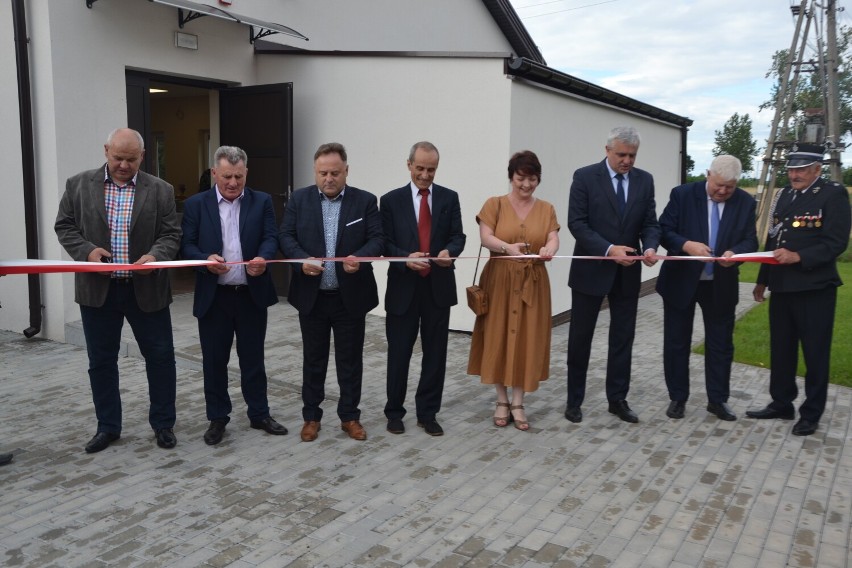 Termomodernizacja połączona z remontem świetlicy wiejskiej w...