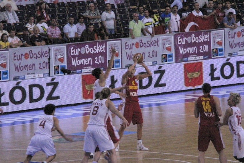 W trzecim ćwierćfinale EuroBasket Women 2011 Turczynki...