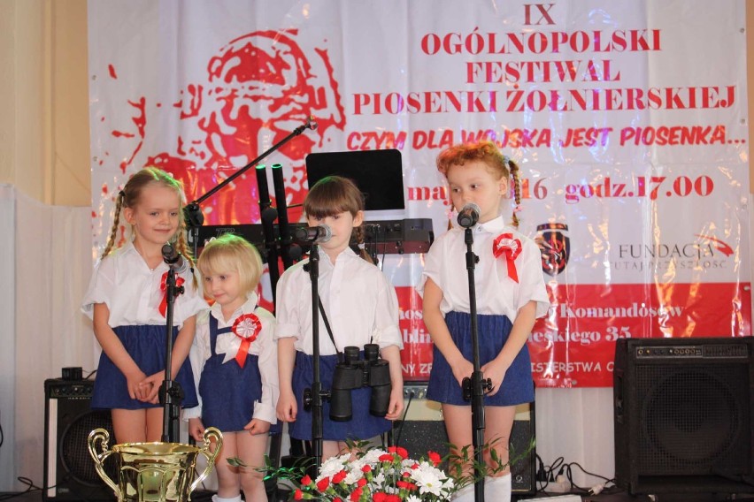 Trwa IX Ogólnopolski Festiwal Piosenki Żołnierskiej [ZDJĘCIA]