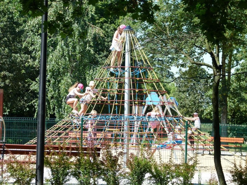 Letnie, niedzielne popołudnie w Parku Miejskim w Zduńskiej Woli