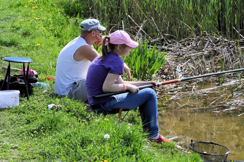 Pierwsze wiosenne zawody wędkarskie za nami. Kto &quot;upolował&quot; największe okazy? [GALERIA]