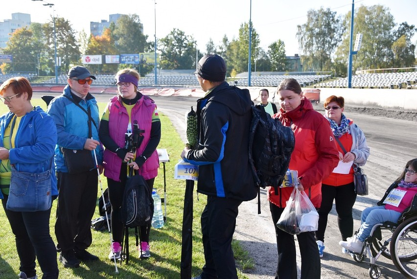 Nordic walking. W Pile odbyły się trzecie zawody cyklu Grand Prix Polski. Rywalizowano na dystansie sprinterskim. Zobaczcie zdjęcia