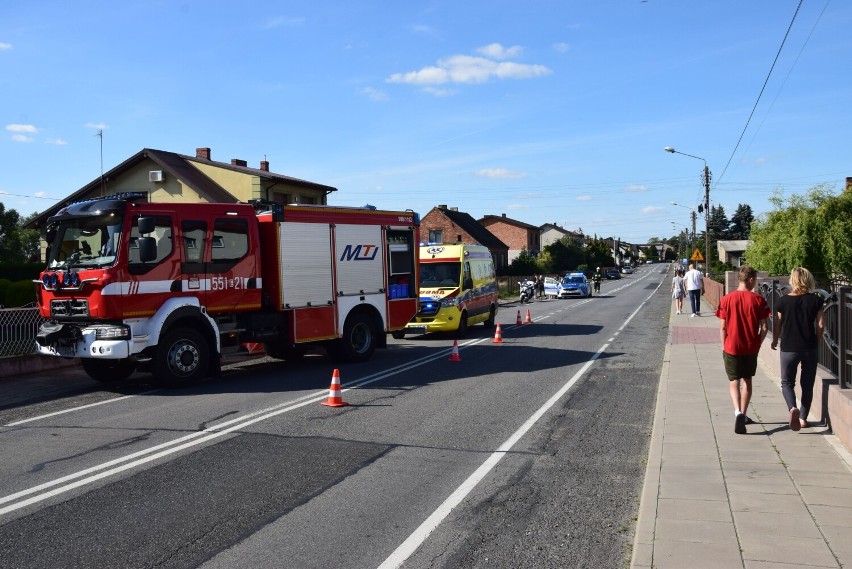 Tragiczny wypadek na drodze krajowej w Kadłubie. Zginęła 56-letnia rowerzystka z Wielunia AKTUALIZACJA
