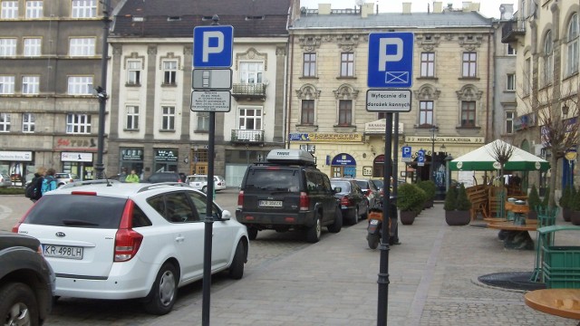 Kraków. Nowy postój dorożek będzie się mieścić przy pl. Szczepańskim