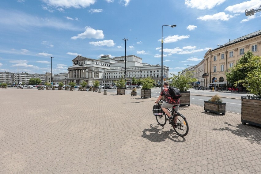 Początek prac projektowych nad pl. Teatralnym. W kolejce...