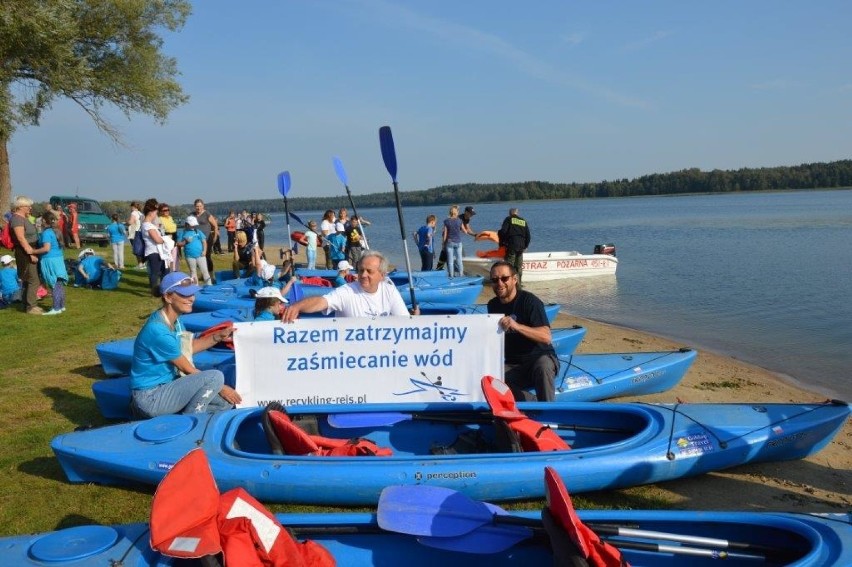 Popłyną Sołą, żeby przeżyć przygodę i posprzątać jej brzegi