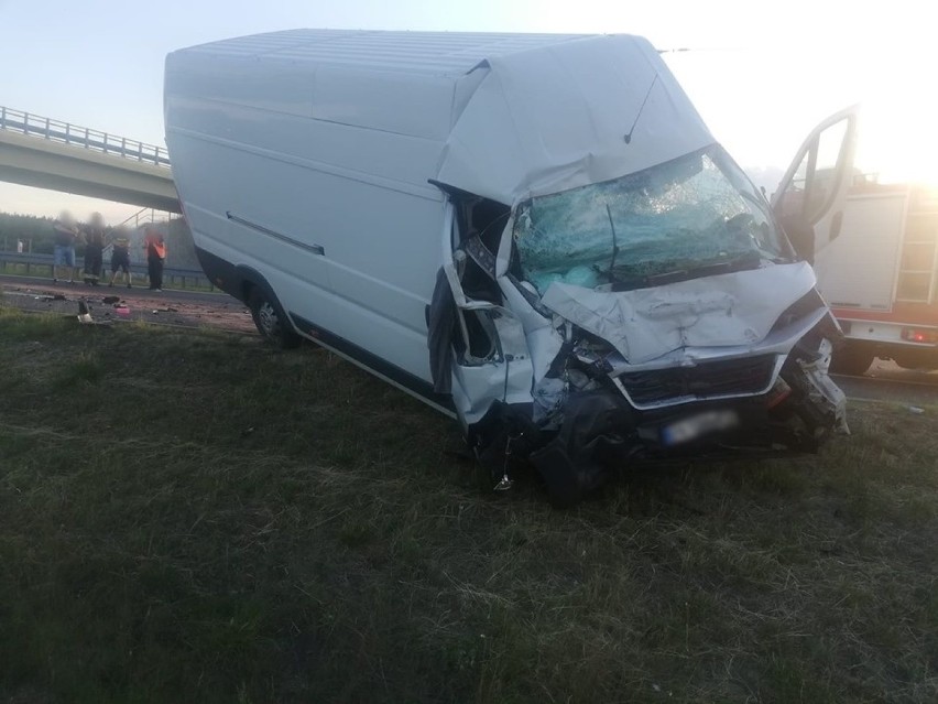 Wypadek na S3. Zderzenie dwóch samochodów koło Myśliborza