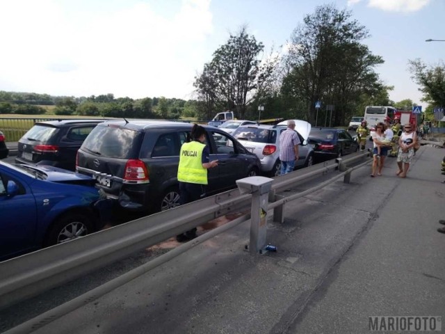 Zderzenie pięciu aut w Opolu.