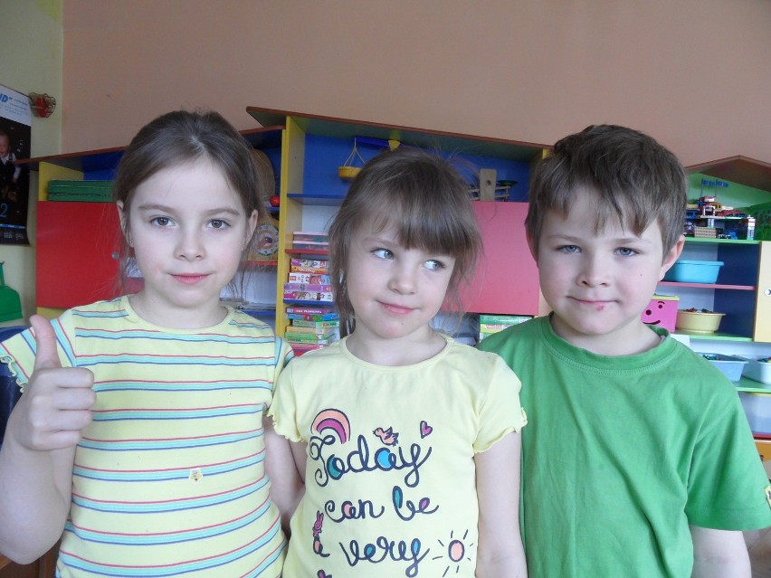 Maja, Julia i Kacper Tukaj, 6 lat
Lubimy się bawić zarówno...