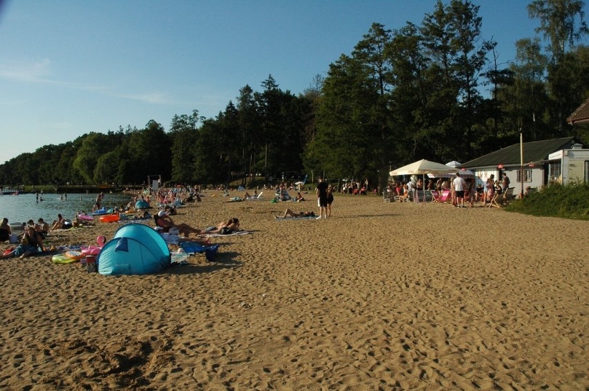 Molo w Ińsku dostępne dla wczasowiczów! Można korzystać nie tylko z pięknej plaży