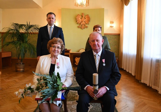 Złote gody świętowało w środę, 10 marca 2021, sześć małżeństw z Piotrkowa
