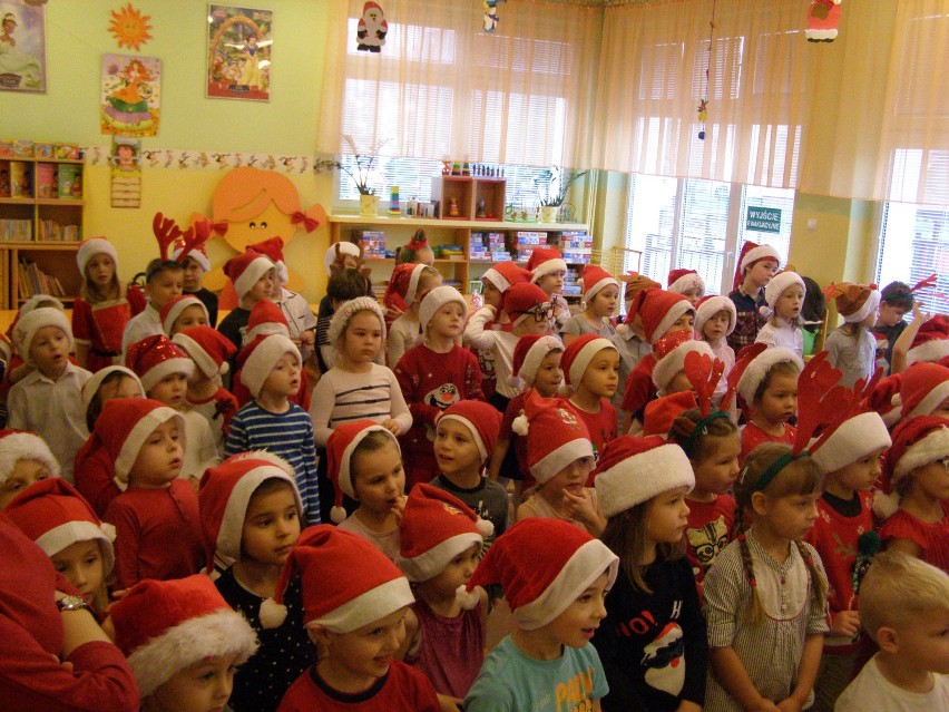 Mikołaj w Przedszkolu nr 4 rozdał dzieciom prezenty