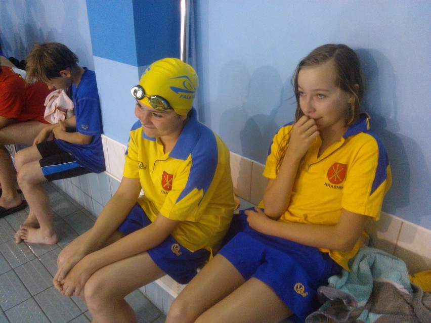 Pływacy kraśnickiej Fali wywalczyli drugie miejsce podczas...