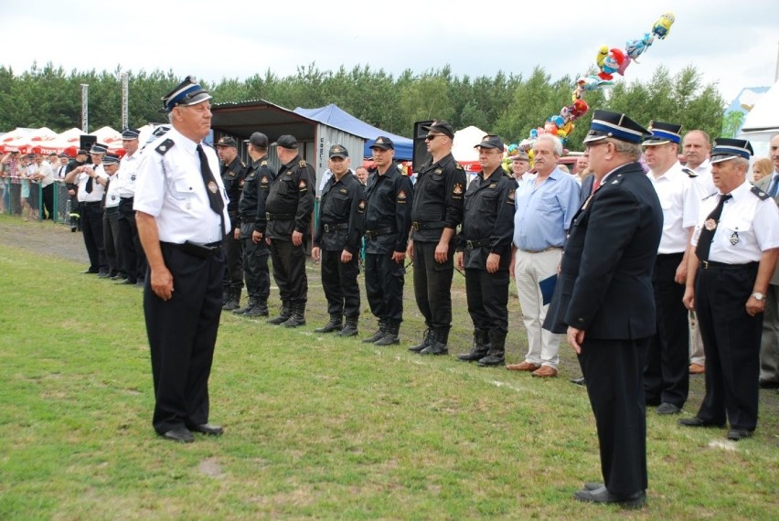 Druhowie z jednostek  OSP z powiatu radziejowskiego...